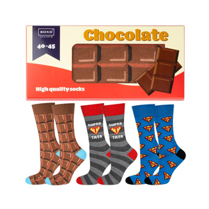 Gift for Dad: 1x Men's Socks Colorful SOXO Chocolate and 1x Men's Socks with the inscription "Super Tata" and 1x Superman Men's Socks